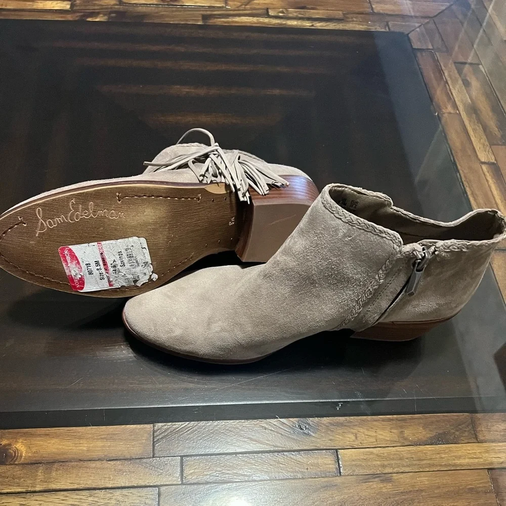 Sam Edelman Paige Fringe Gray Leather Suede Ankle Booties Size 8.5 - Picture 9 of 11